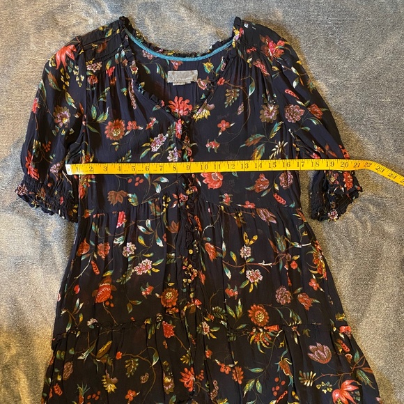 Anthropologie Flower Tunic - Picture 4 of 5